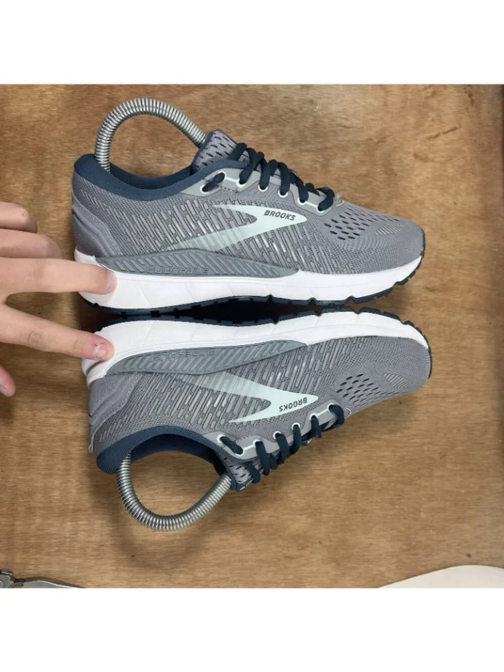 Brooks Addiction GTS 15 Women's Size 8 D Wide Grey Blue Running Shoes